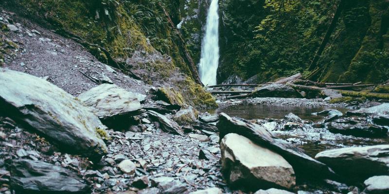 窜虾88：一场麻辣鲜香的味觉革命，重新定义小龙虾烹饪美学